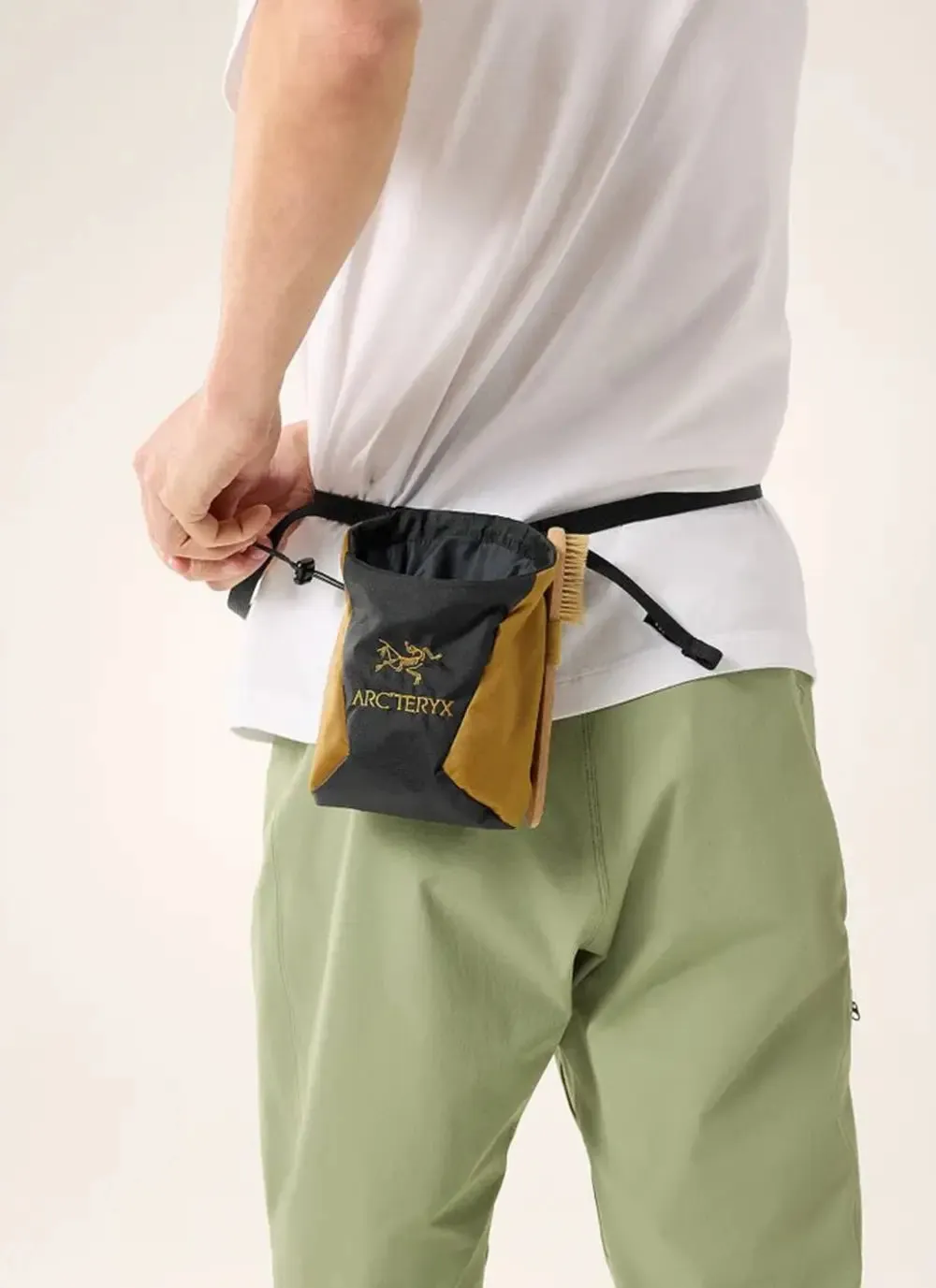 Arcteryx Ion Lightweight Chalk Bag - Yukon/Black
