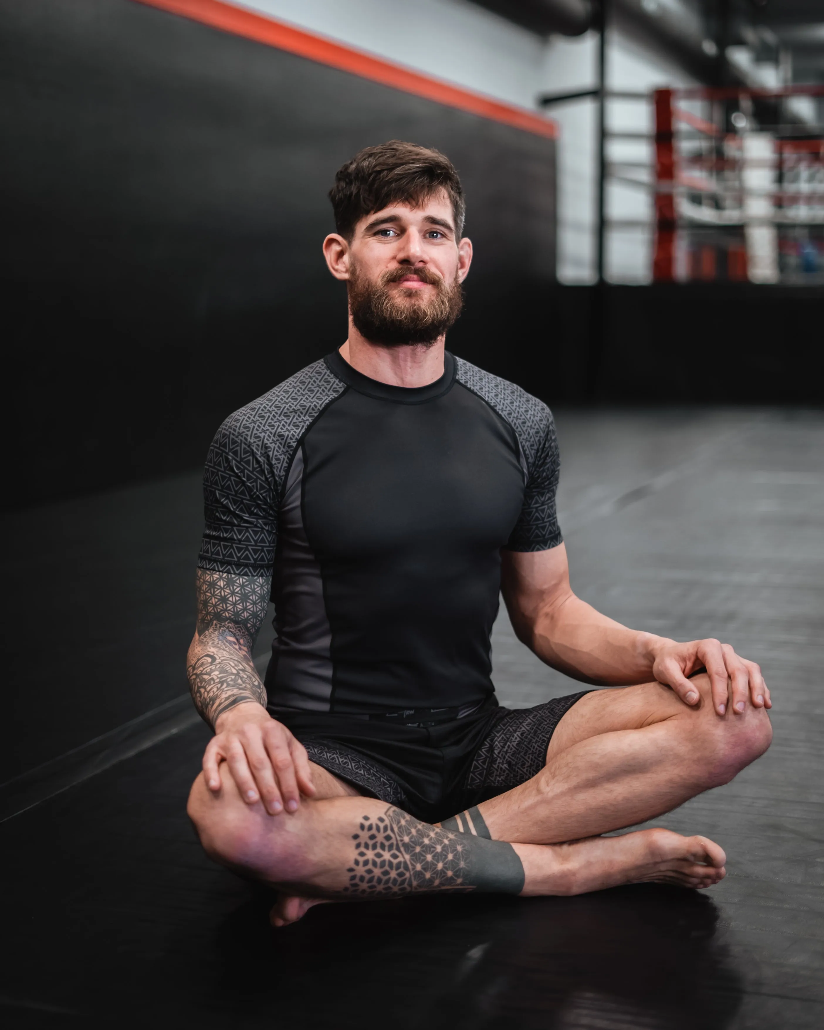 Breathe and Flow Rashguard - Men - Short Sleeve