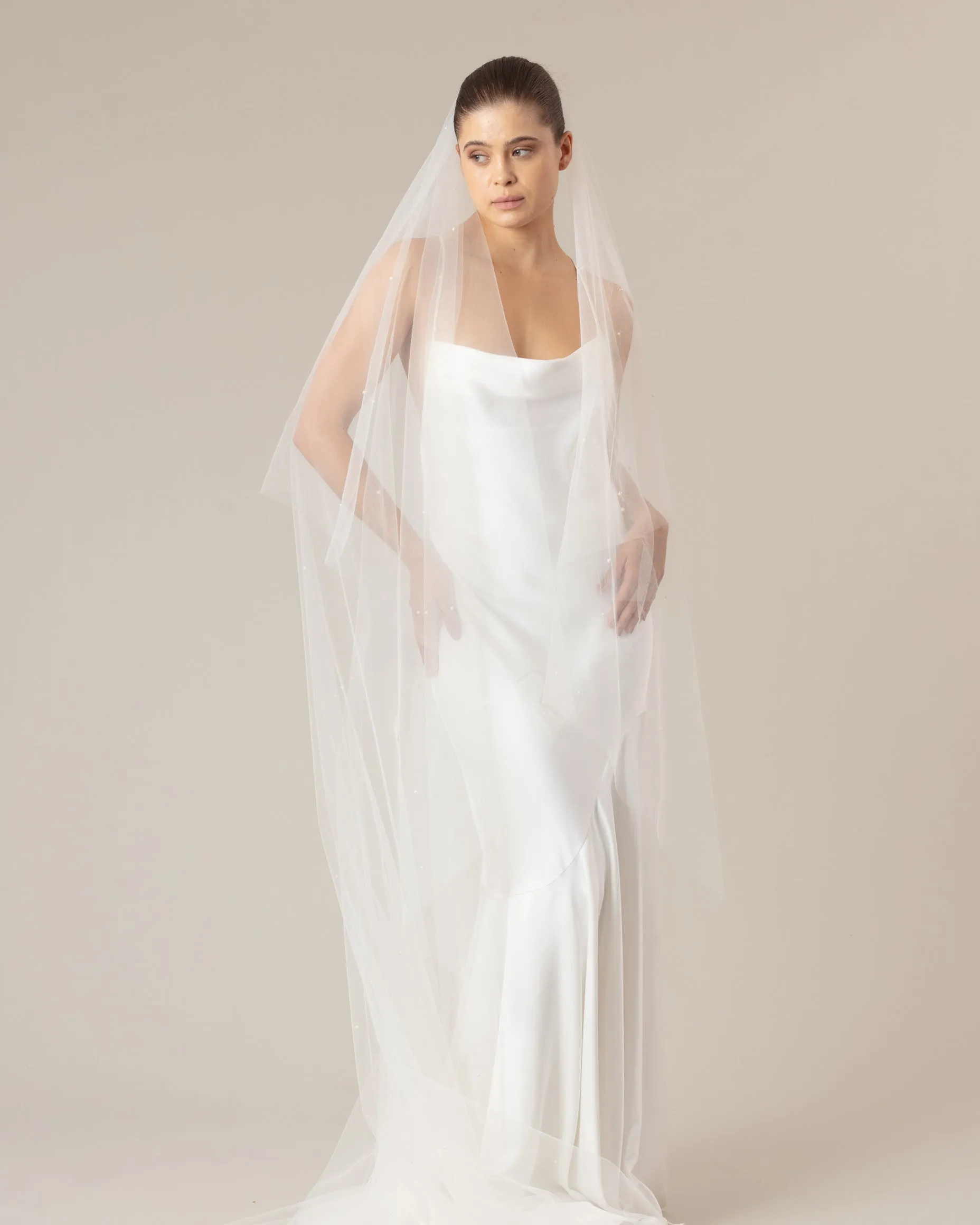 BRILLO PEARL VEIL WITH BLUSHER