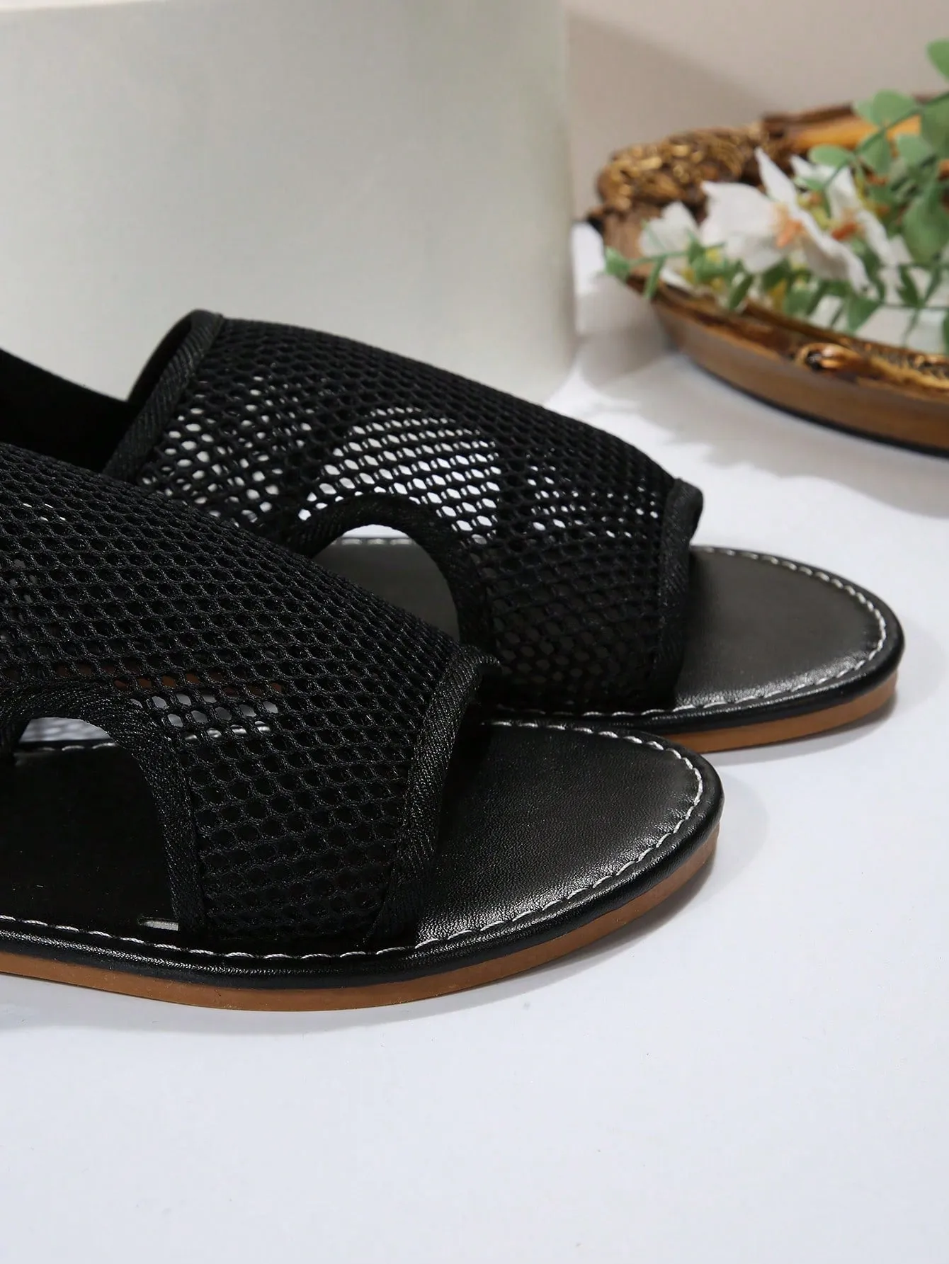 Cut Out Slingback Sandals