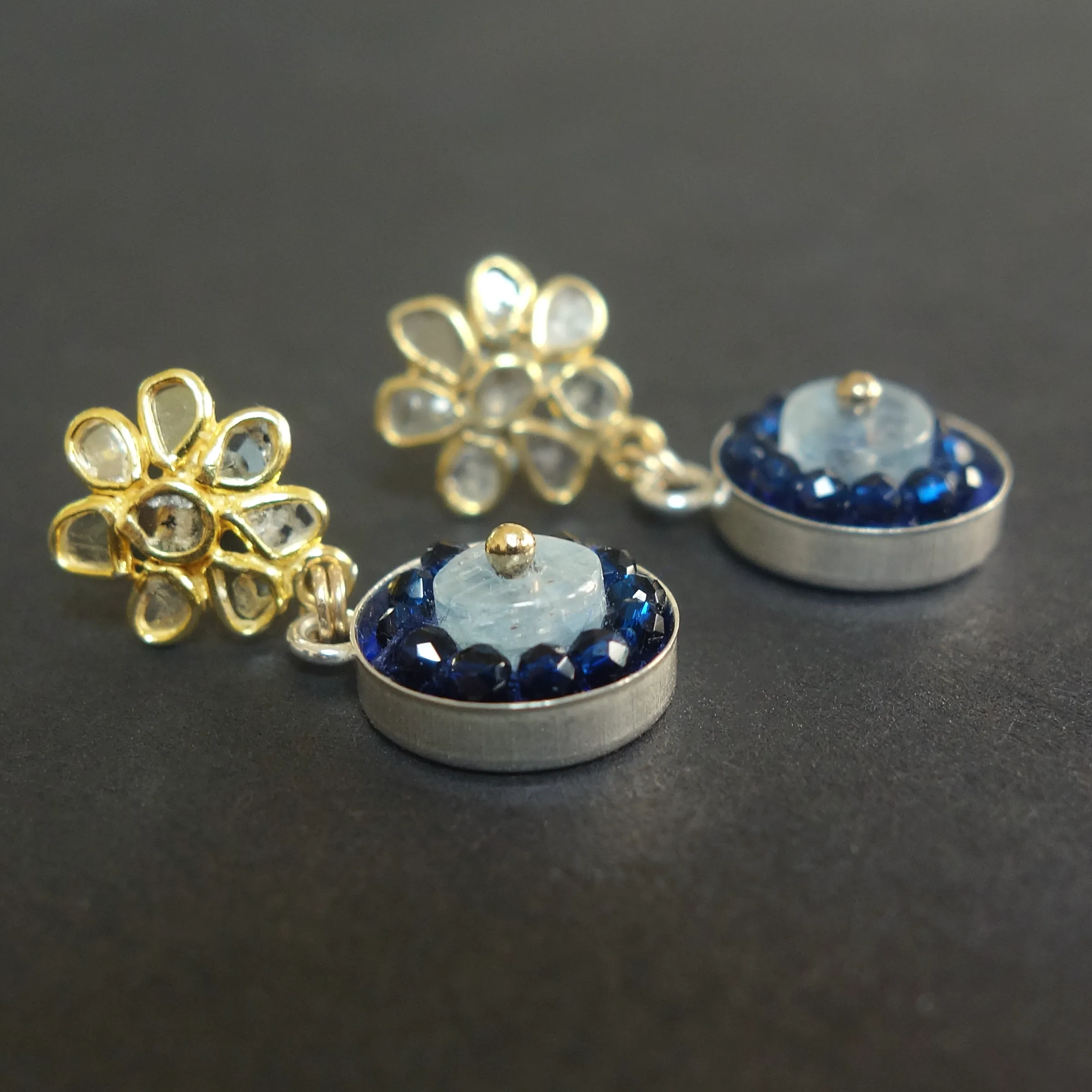 Diamond slice in gold   kyanite/sapphire mosaic earrings