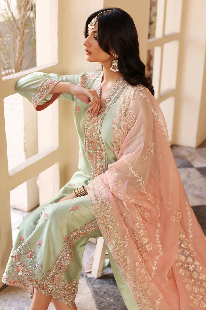 Embroidered Green Salwar Kameez Pakistani Wedding Dresses