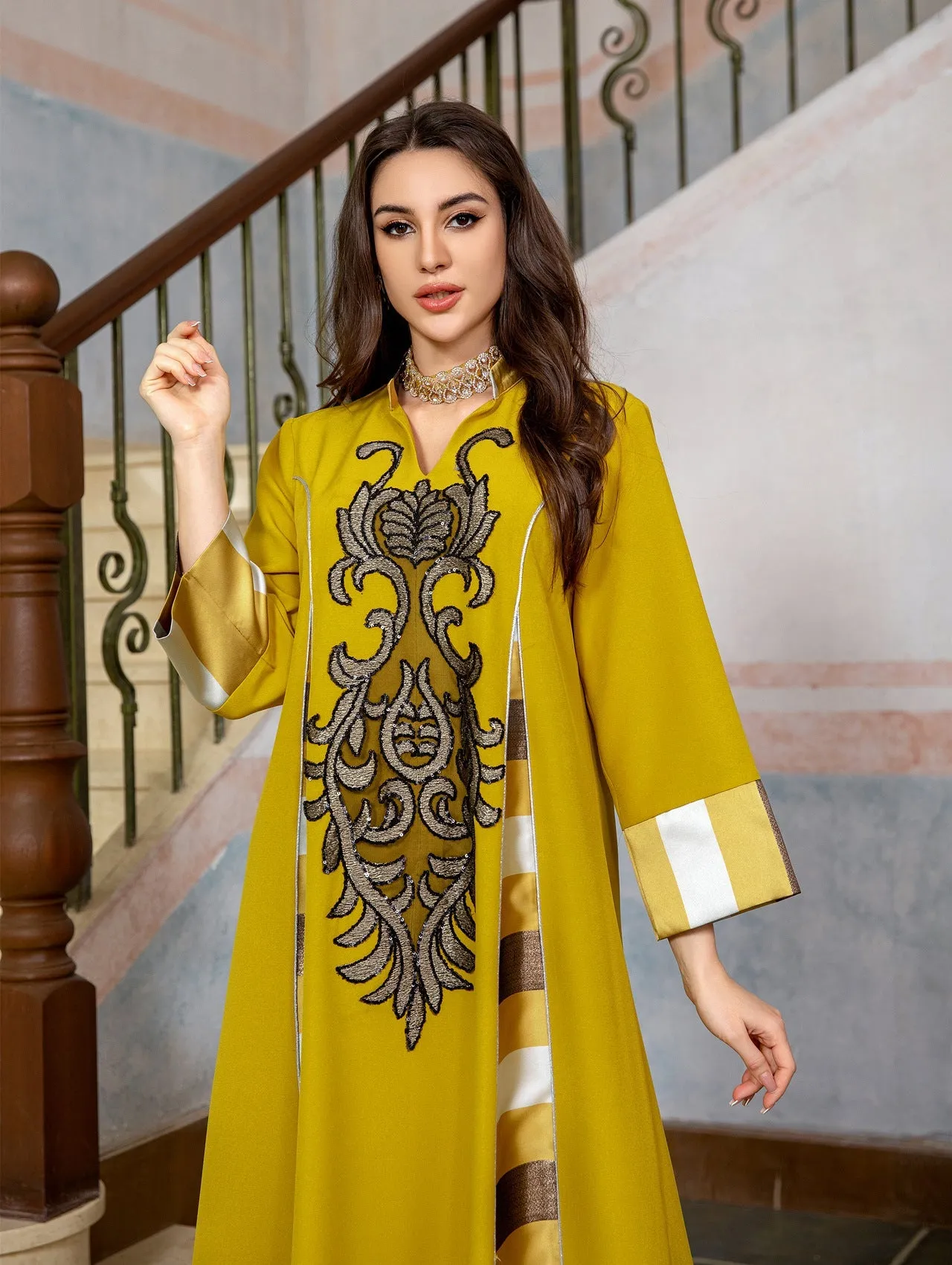 Embroidered Jalabiya