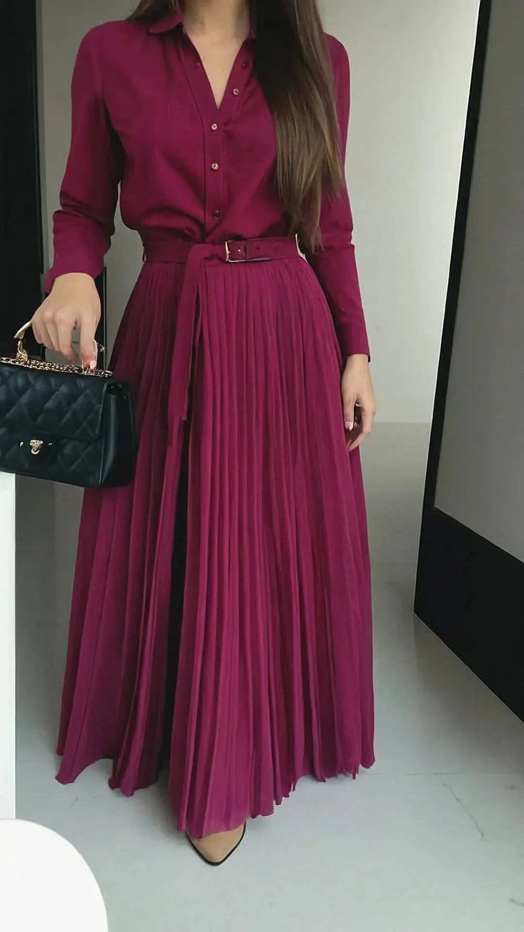 Fashion Freedom: 15 Casual Classy Outfits That Rock Every Season