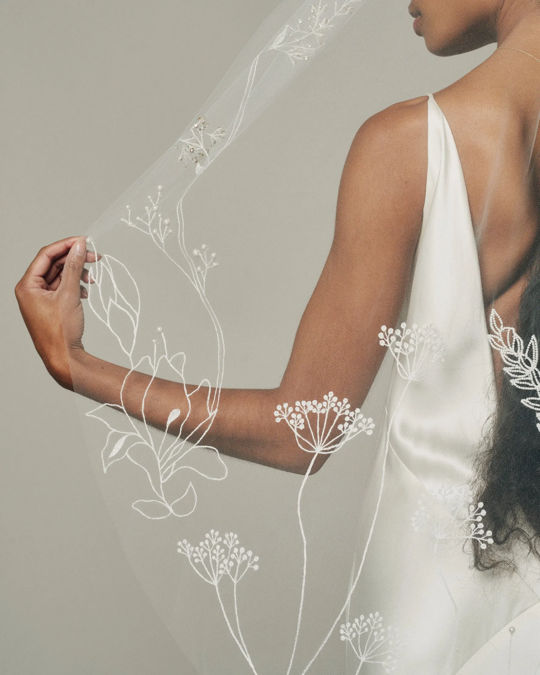 HANA BEADED EMBROIDERED FLORAL VEIL