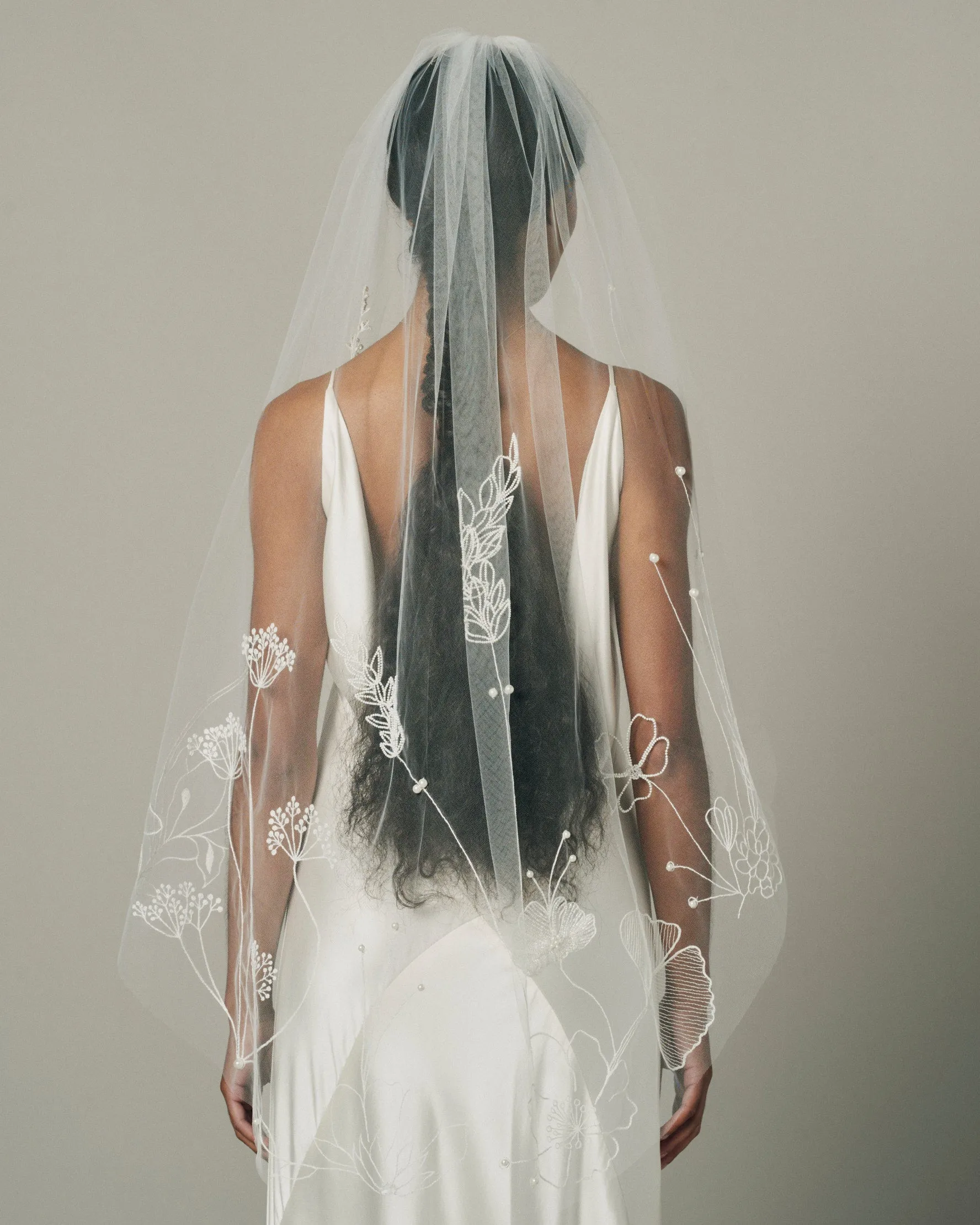 HANA BEADED EMBROIDERED FLORAL VEIL