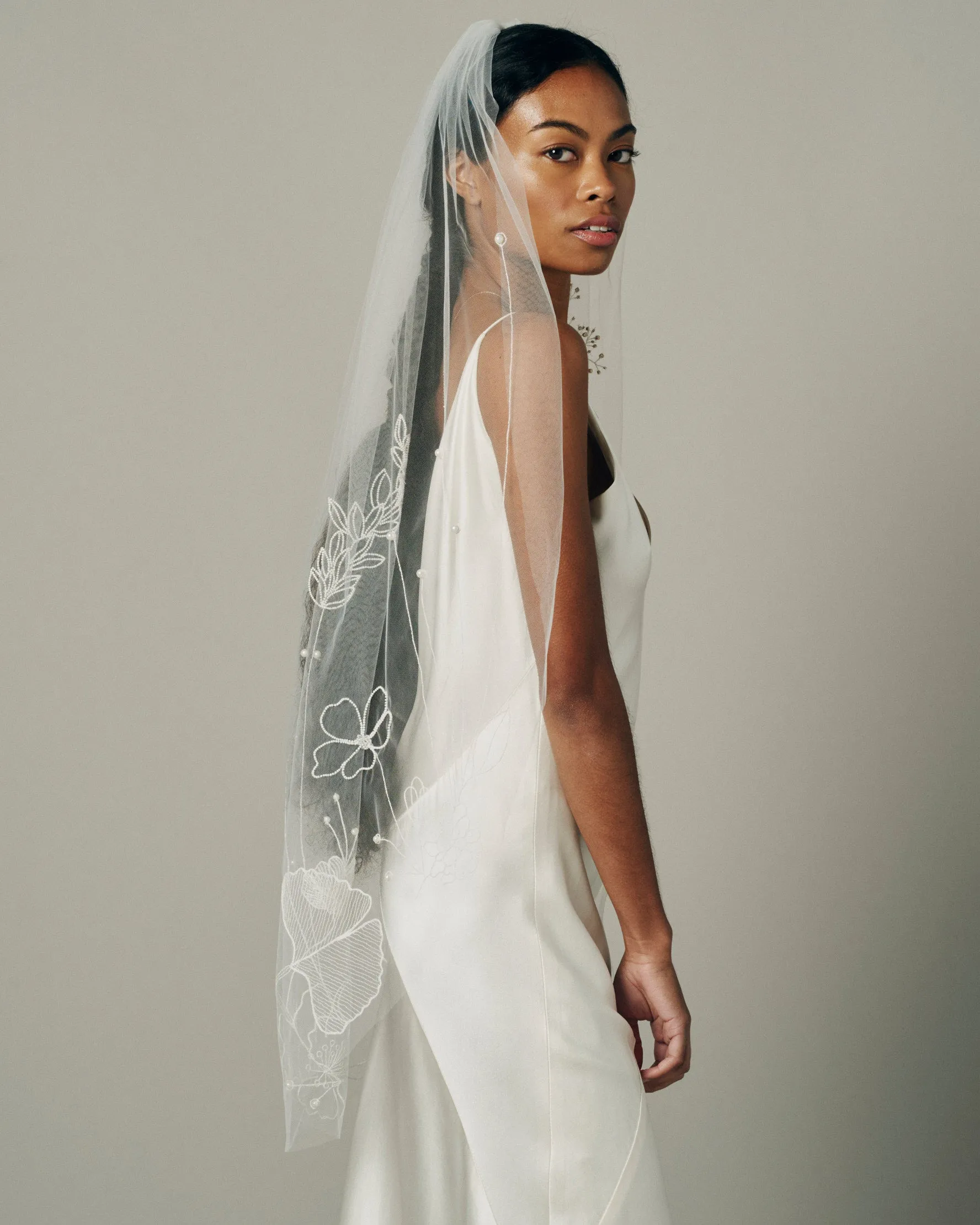 HANA BEADED EMBROIDERED FLORAL VEIL