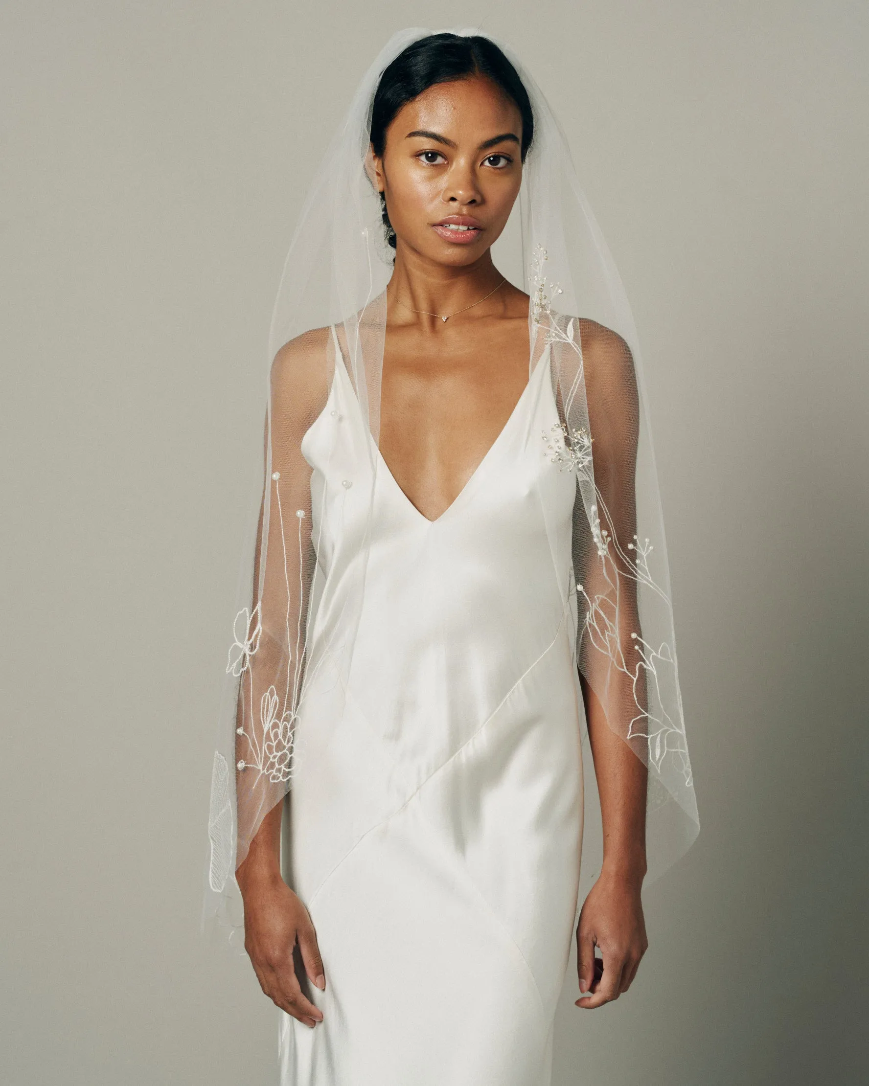 HANA BEADED EMBROIDERED FLORAL VEIL