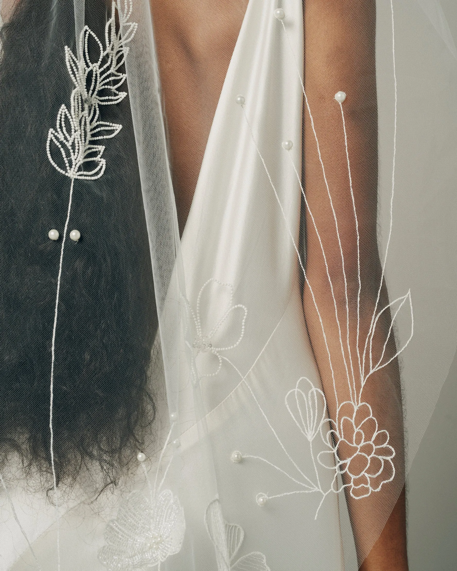 HANA BEADED EMBROIDERED FLORAL VEIL