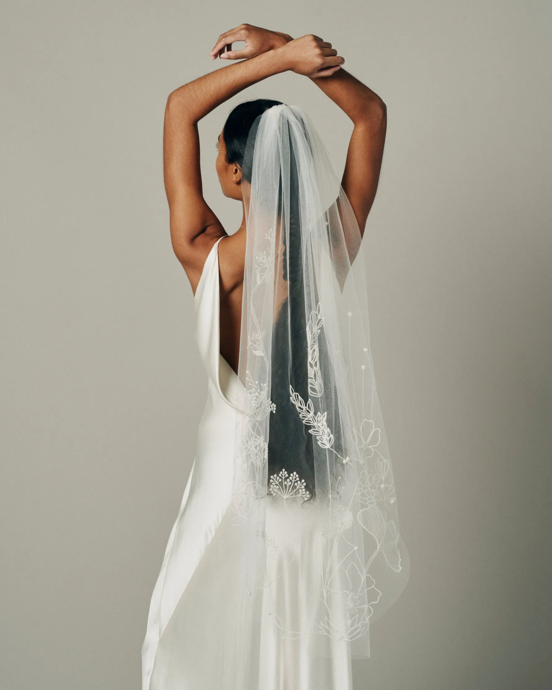HANA BEADED EMBROIDERED FLORAL VEIL