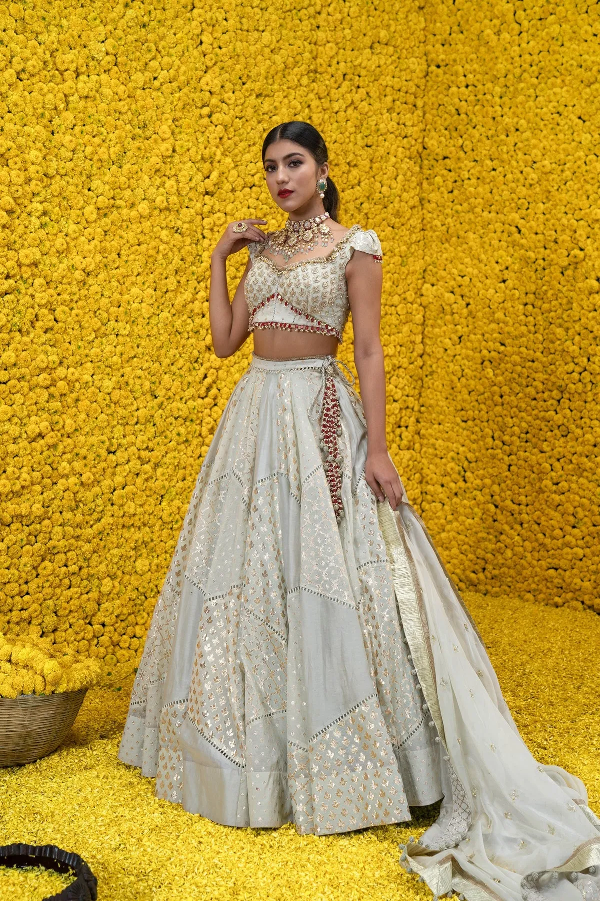 INAYA