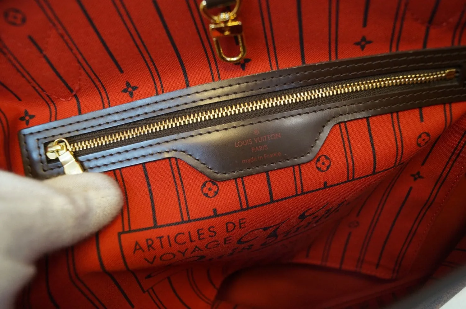 LOUIS VUITTON Damier Ebene Neverfull MM Tote Bag