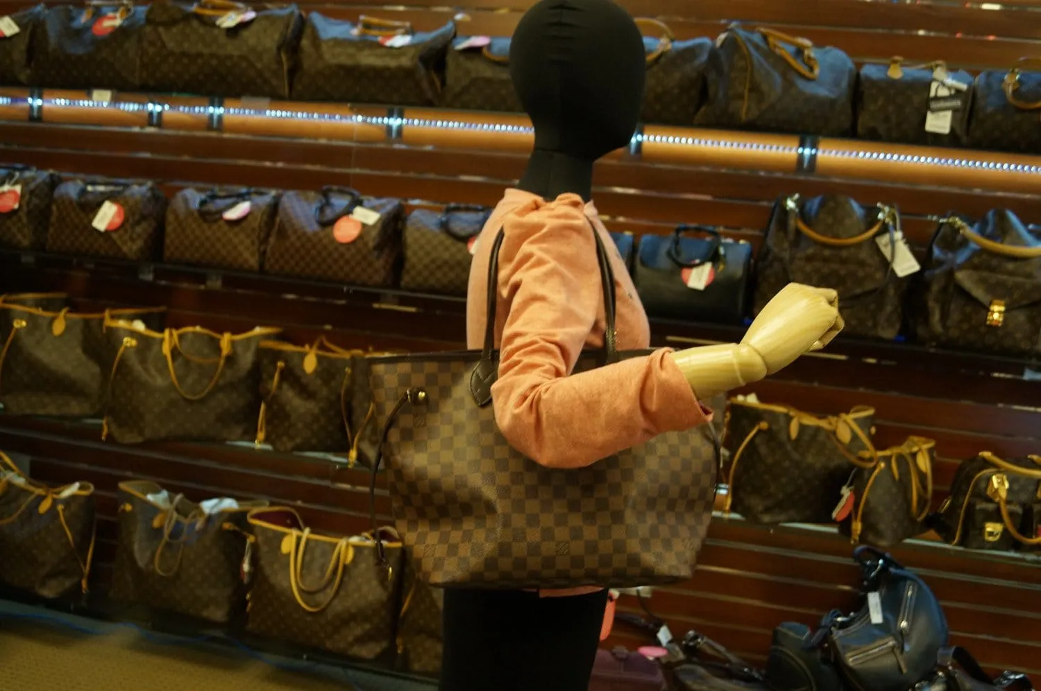 LOUIS VUITTON Damier Ebene Neverfull MM Tote Bag