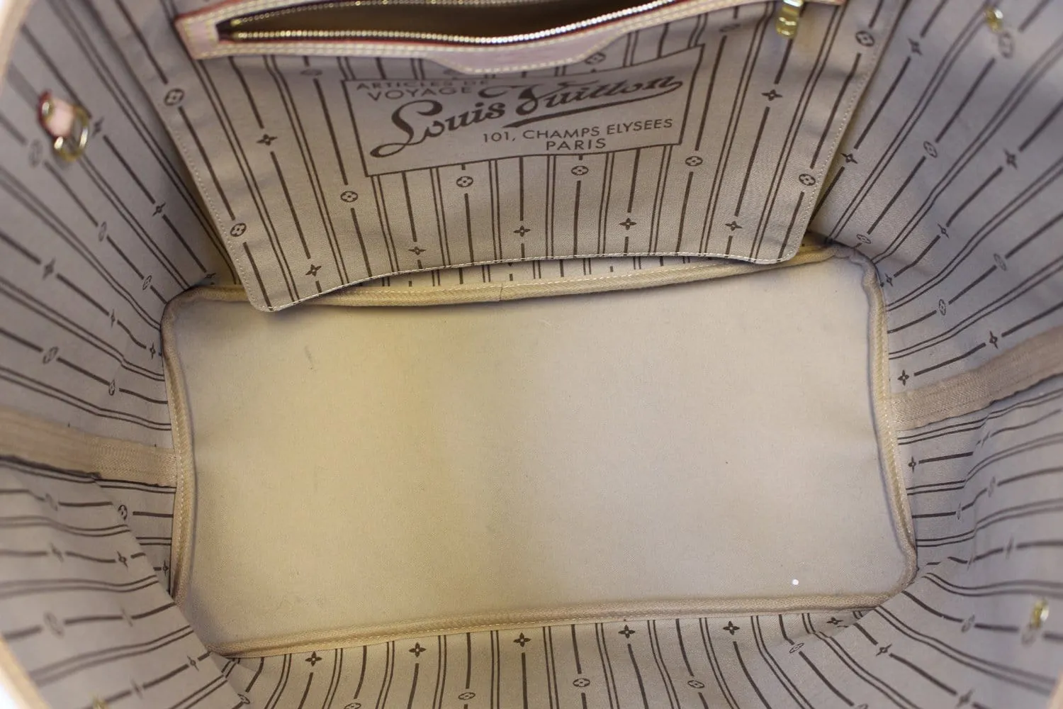 LOUIS VUITTON Monogram Canvas Neverfull GM Tote Bag