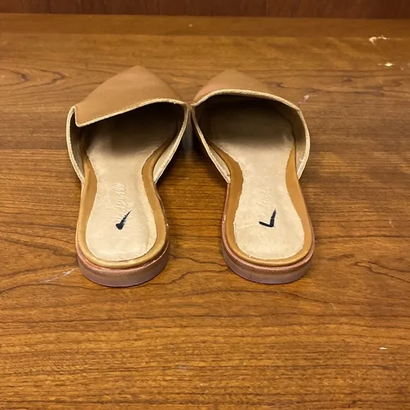 MadeWell The Gemma Mule in Leather G8388