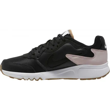 Nike Atsuma Trainers