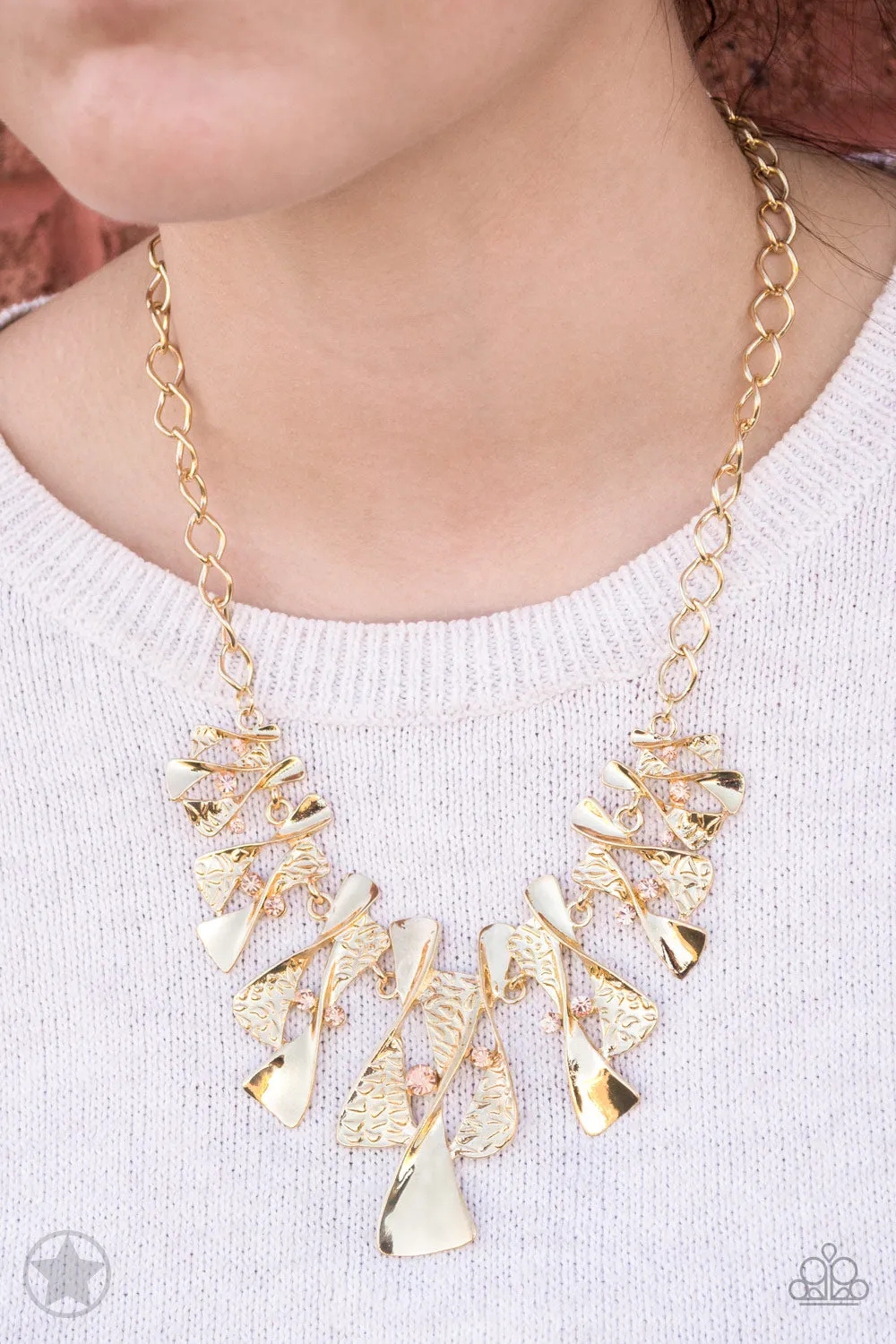 Paparazzi The Sands of Time Necklace Gold