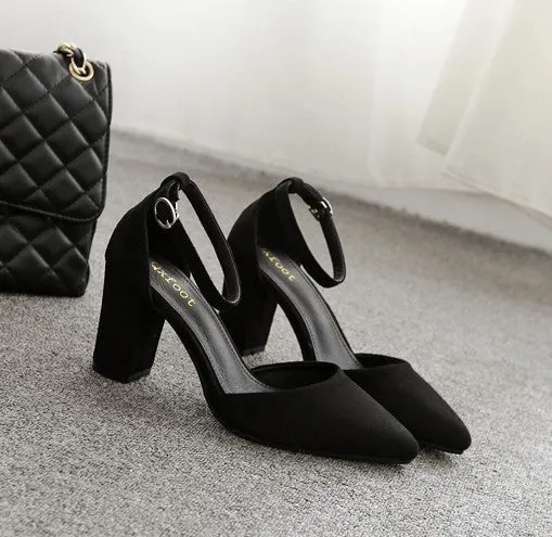 Petite Size Block Heel Pointed Sandals Jennifer