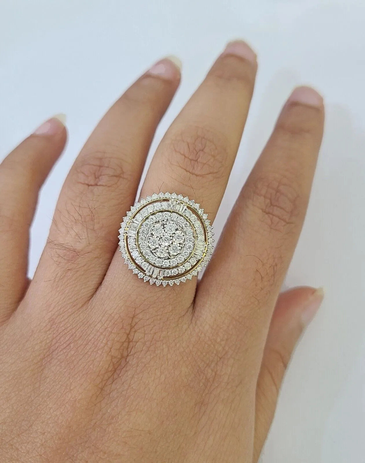 Real 10k Diamond Ladies Ring Circular Yellow Gold Women Casual Genuine