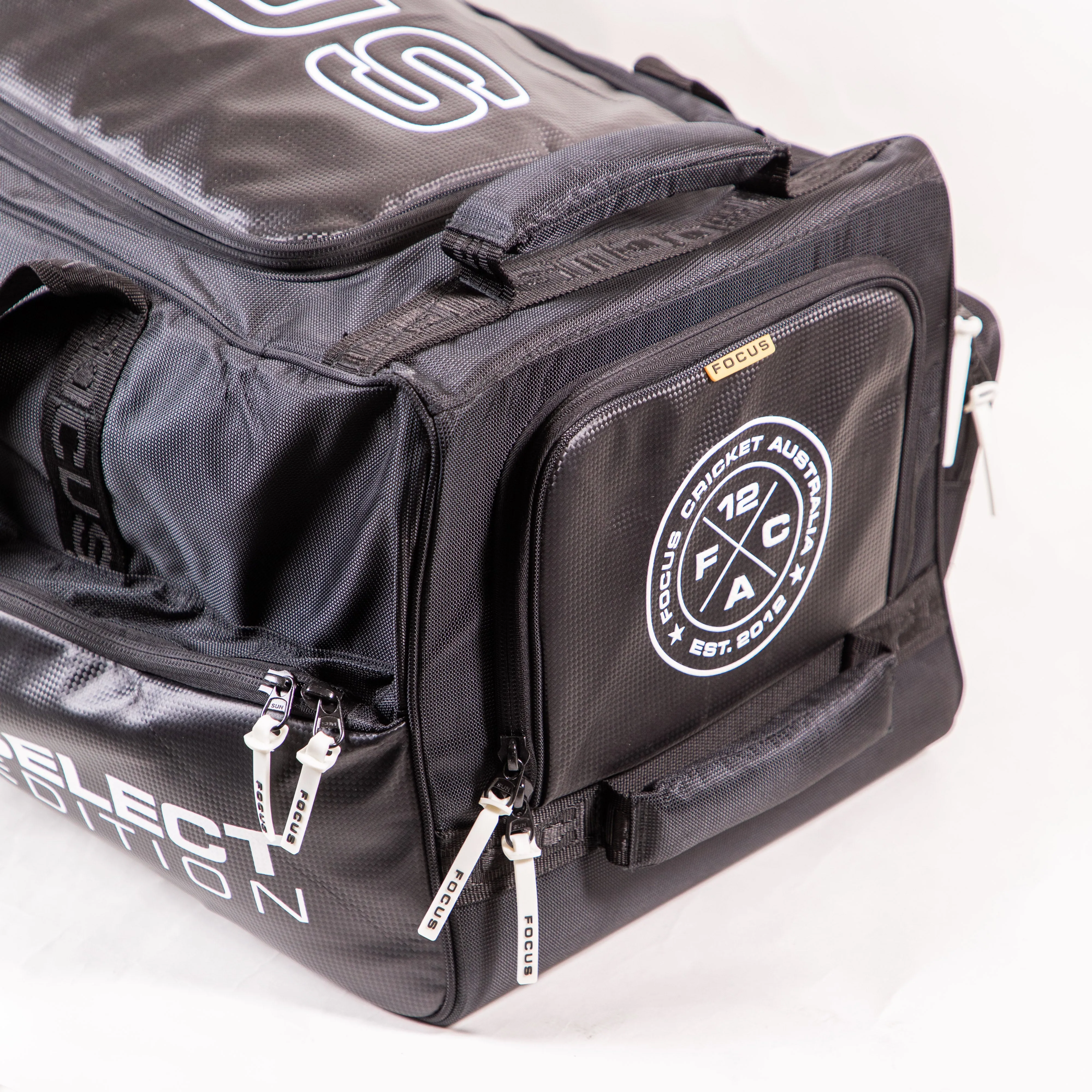 Select Edition Cricket Bag - Double Wheelie