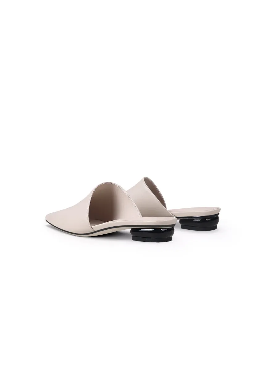 Sharp Toe Classic Point Toe Leather Mules - Beige