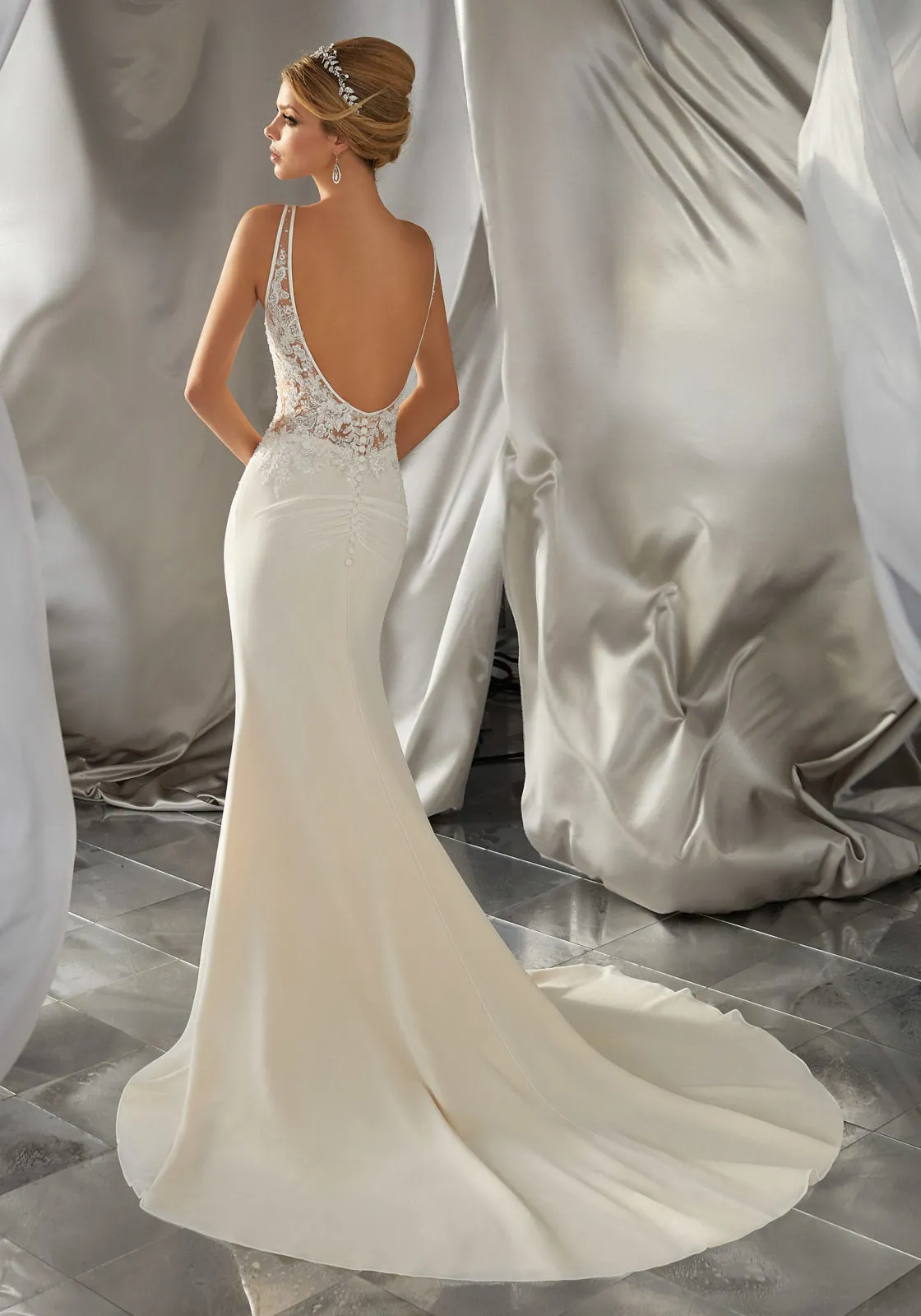 Style 6870