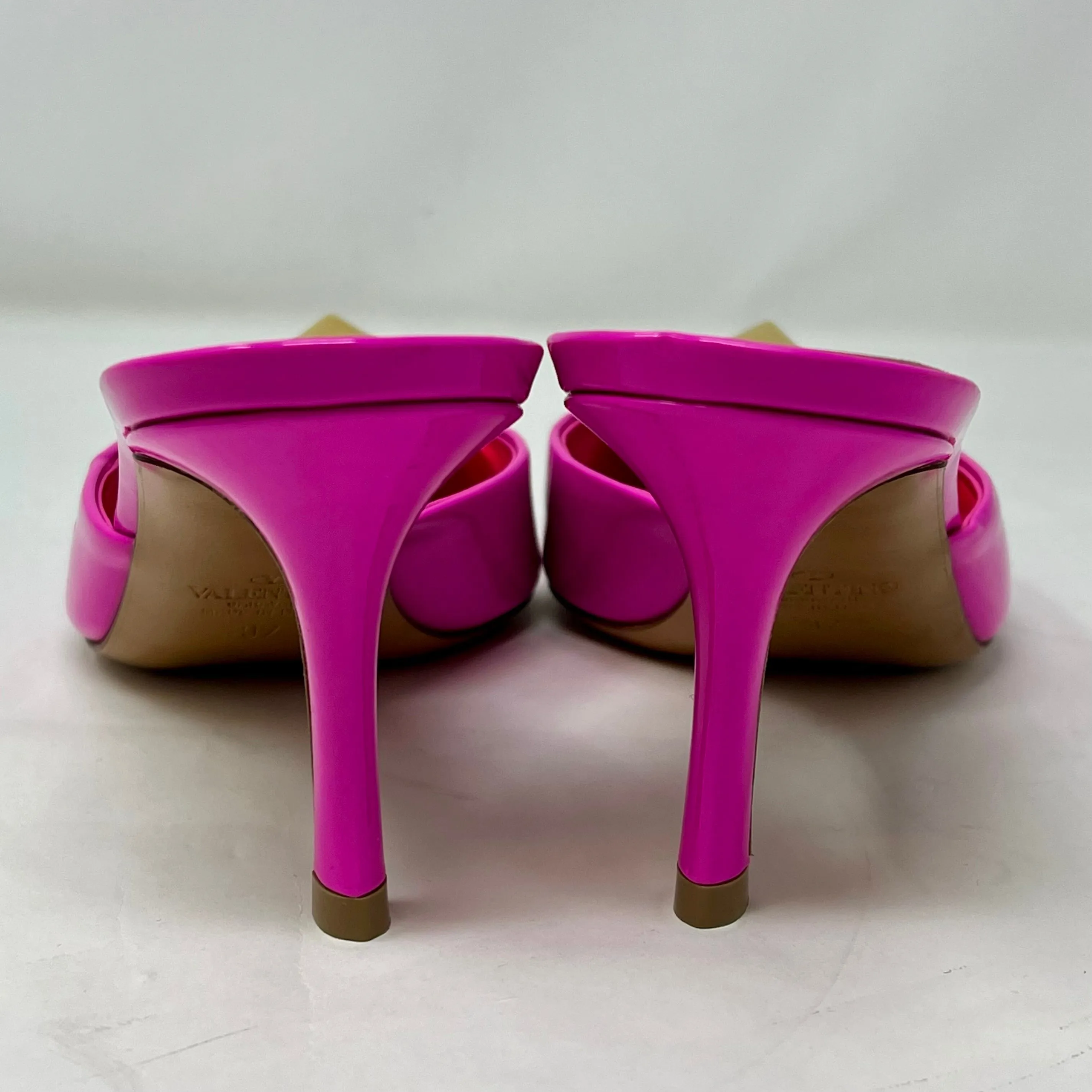 Valentino Pumps