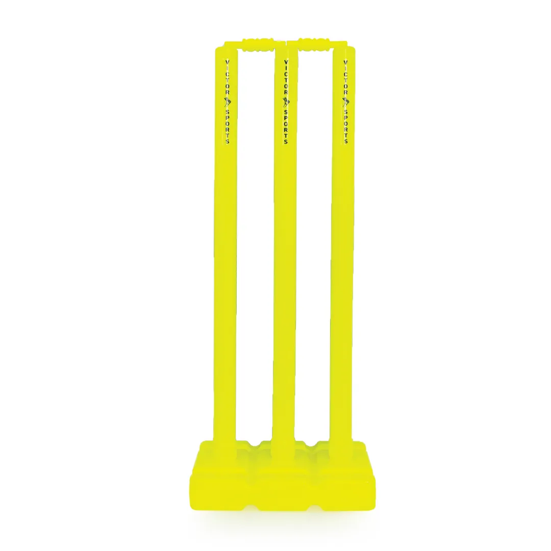 Victor Cricket Plastic Set