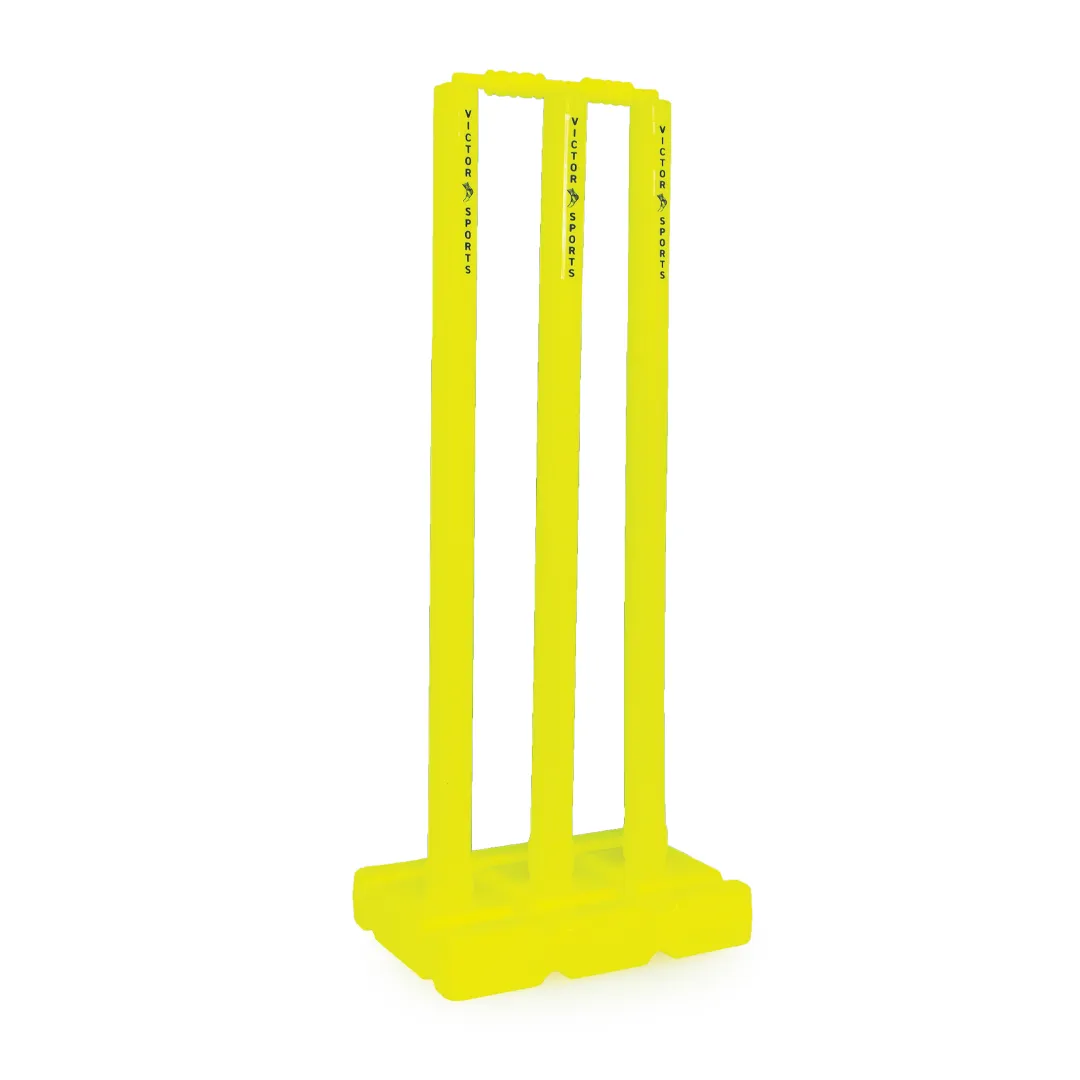 Victor Cricket Plastic Set
