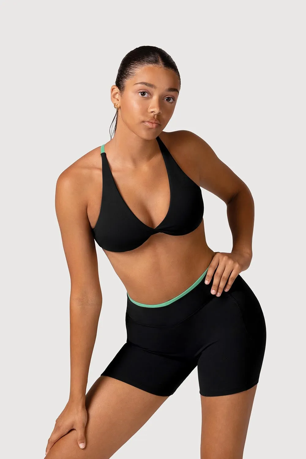 Z55695G - Criss Cross Crop
